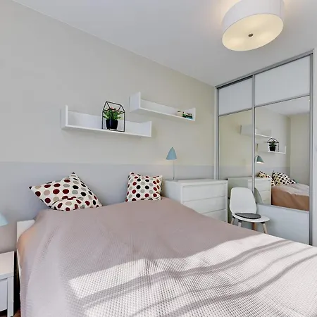 Aviator Modern 83 Apartment Gdansk