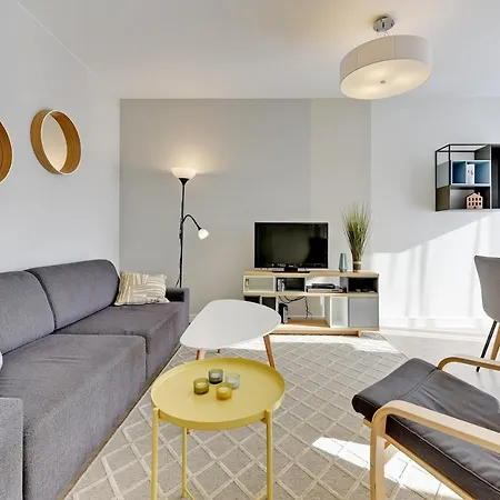 Awiator Modern 83 Apartment Danzig